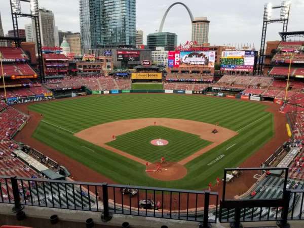 Busch Stadium, section: 351, row: 4, seat: 2