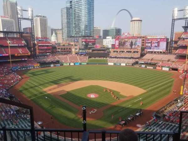 Busch Stadium, section: 350, row: 3, seat: 2