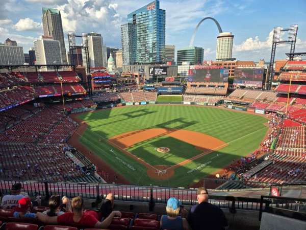 Busch Stadium, section: 450, row: 6, seat: 5