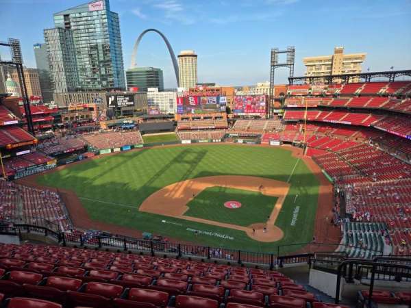 Busch Stadium, section: 453, row: 11, seat: 7