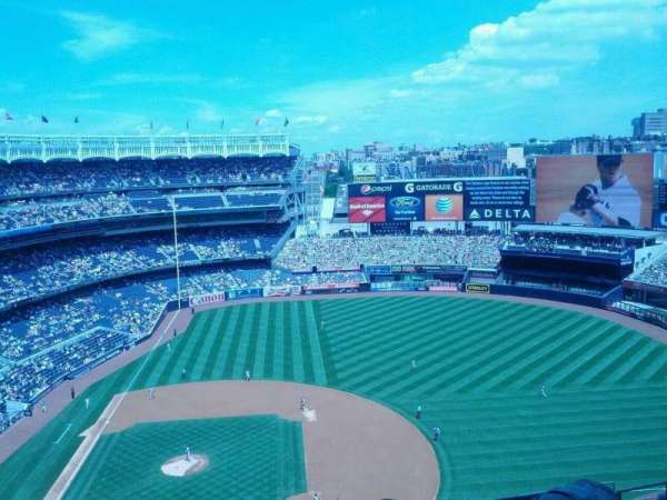 Yankee Stadium, section: 416, row: 10, seat: 10