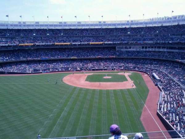 Yankee Stadium, section: 334, row: 5, seat: 12
