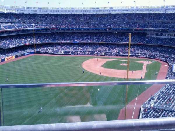 Yankee Stadium, section: 433, row: 1, seat: 9