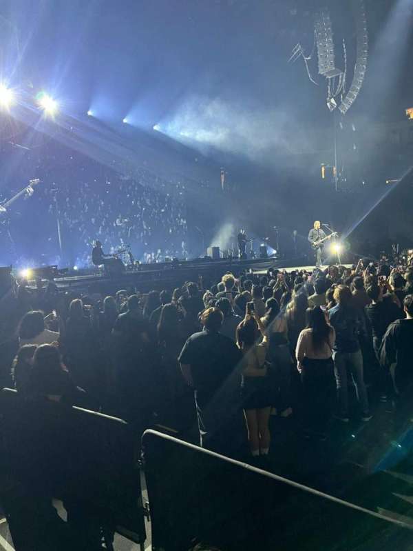 Oakland Arena, section: 116, row: A4, seat: 3