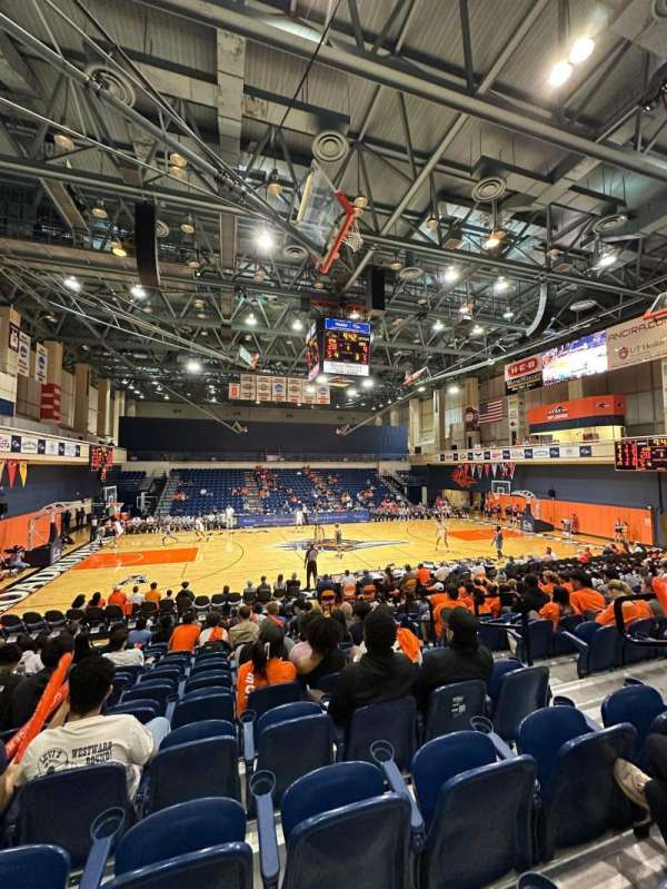 Convocation Center, San Antonio, section: 106