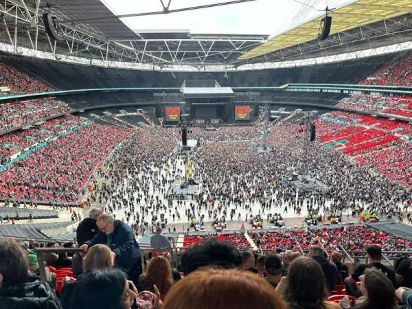 Wembley Stadium, section: 515, row: 14, seat: 39