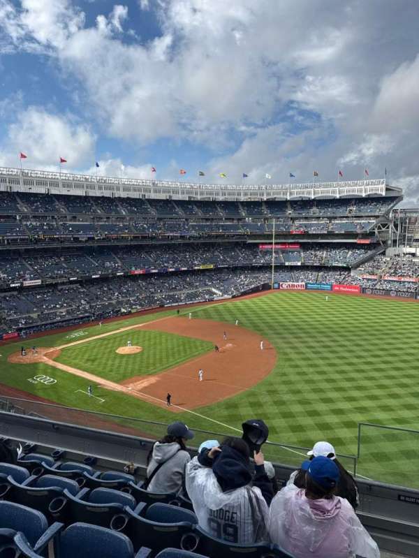 Yankee Stadium, section: 312, row: 5, seat: 1