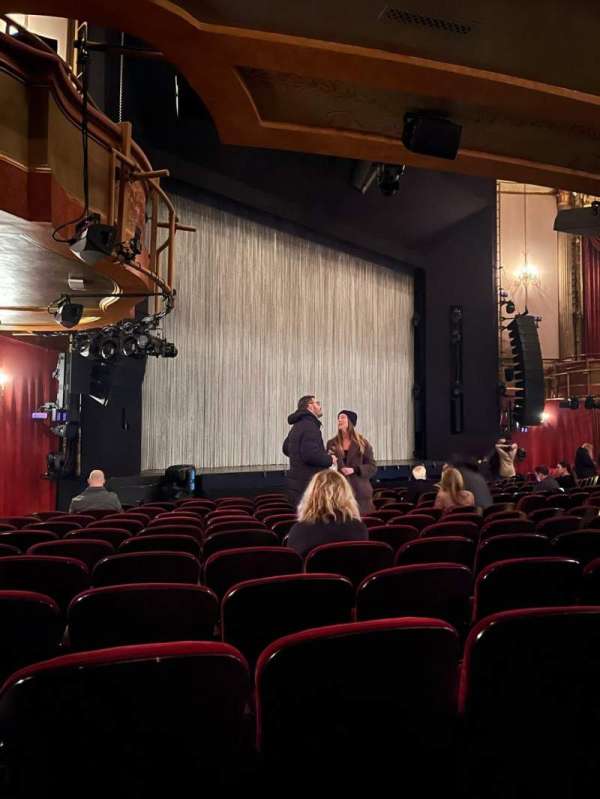 St. James Theatre, section: Orchestra L, row: N, seat: 29