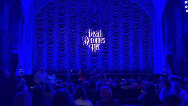 Lunt-Fontanne Theatre, section: Orchestra C, row: O, seat: 105