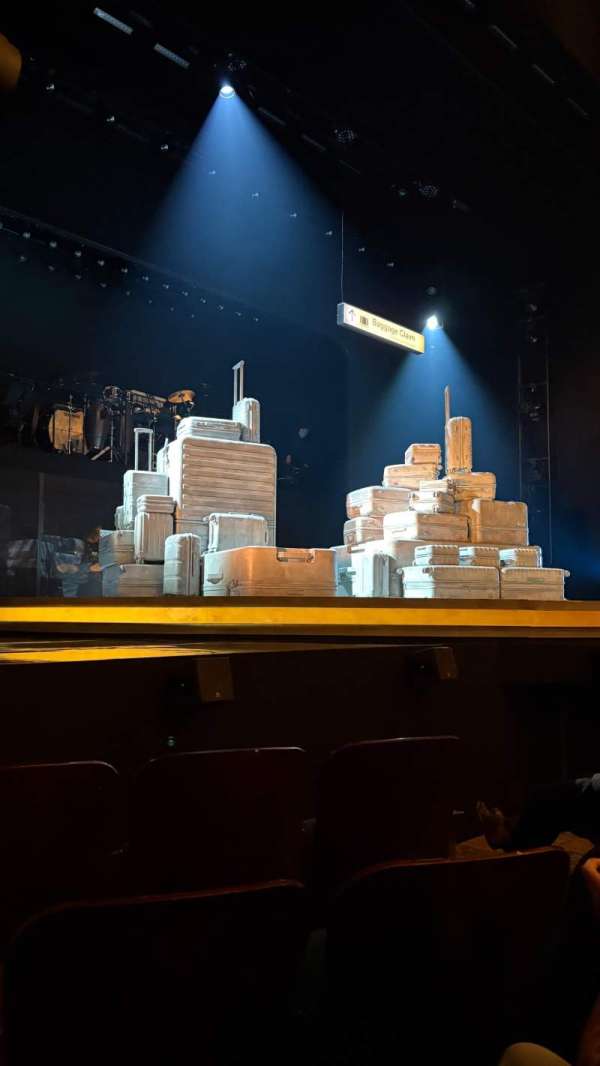 Longacre Theatre, section: Orchestra L, row: D, seat: 8