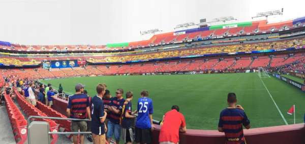 Northwest Stadium, section: 117, row: 4, seat: 17