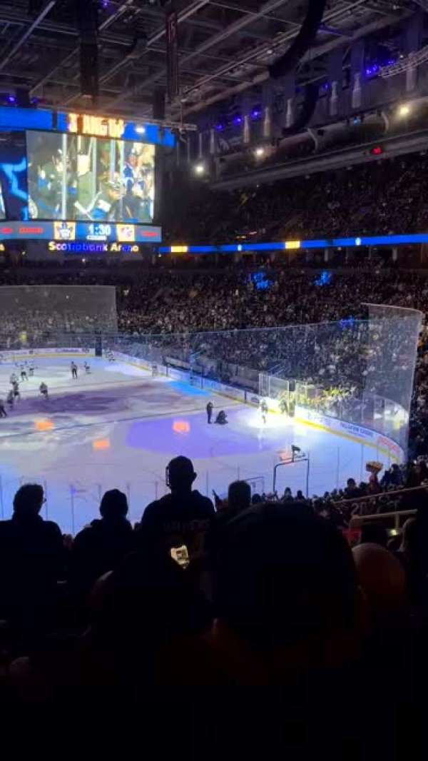 Scotiabank Arena, section: 104, row: 31, seat: 10