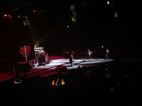 Madison Square Garden, section: 116, row: 20, seat: 3