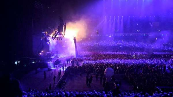 Paris La Défense Arena, section: 102, row: 28, seat: 36