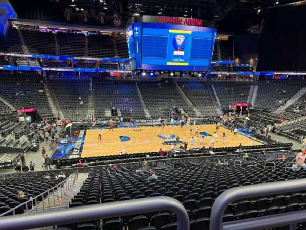 T-Mobile Arena, section: 15, row: WC1, seat: 2