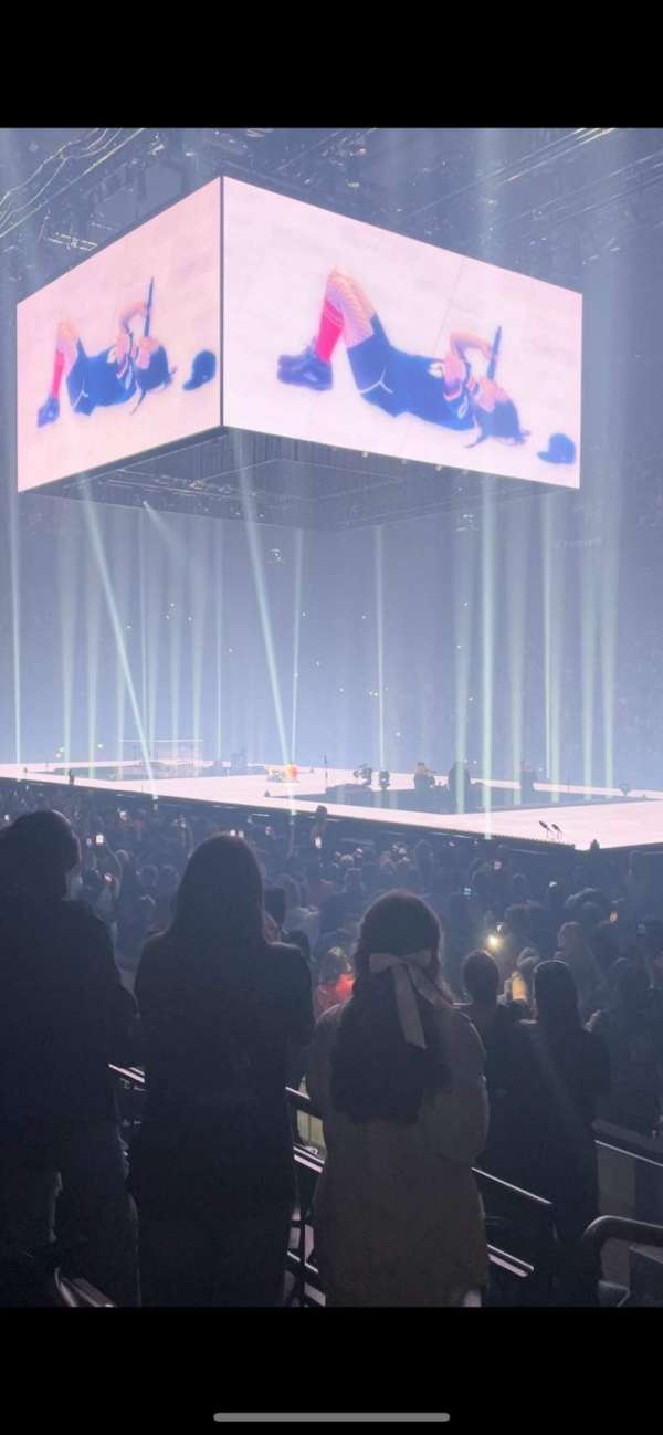 CFG Bank Arena, section: 102, row: E, seat: 7