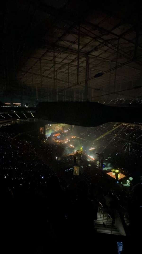 SoFi Stadium, section: 523, row: 3, seat: 8