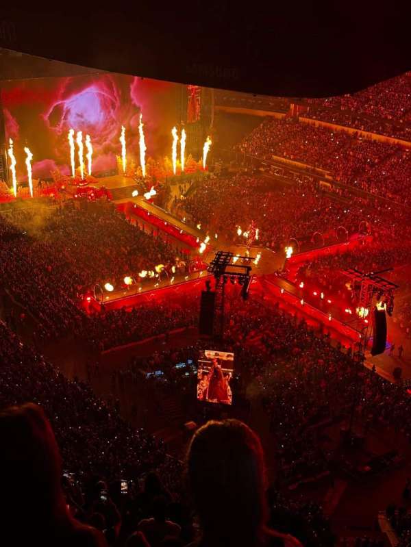 SoFi Stadium, section: 523, row: 3, seat: 8