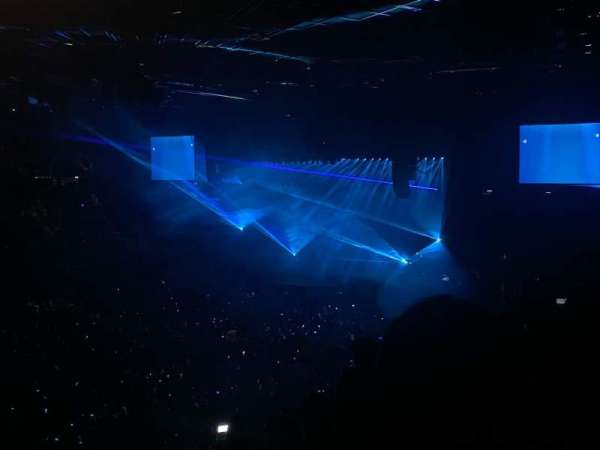 Kia Forum, section: 205, row: 2, seat: 1