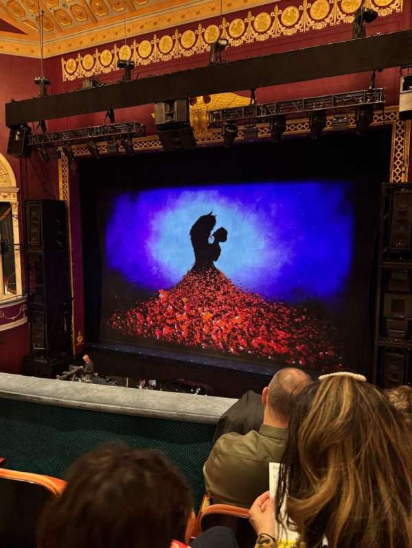 National Theatre, DC, section: Mezzanine R, row: C, seat: 8