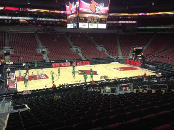 KFC Yum! Center, section: 117, row: DD, seat: 16
