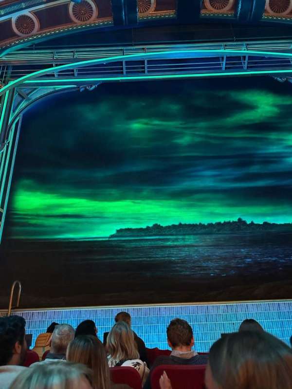 Broadway Theatre - 53rd Street, section: Orchestra C, row: E, seat: 110