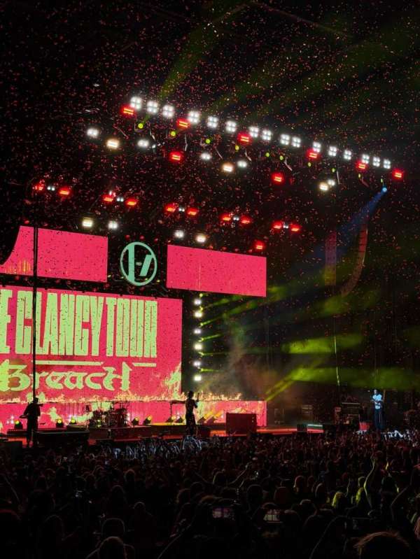 MidFlorida Credit Union Amphitheatre, section: 8, row: A, seat: 26