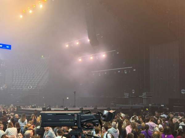 Accor Arena, section: F, row: 26, seat: 21