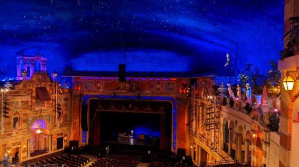 Saenger Theatre, New Orleans, section: Balcony R, row: P, seat: 27