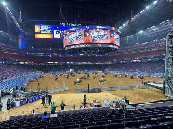 NRG Stadium, section: 138, row: Q, seat: 17