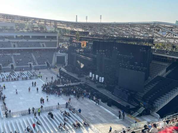 BMO Stadium, section: 211, row: U, seat: 23-24