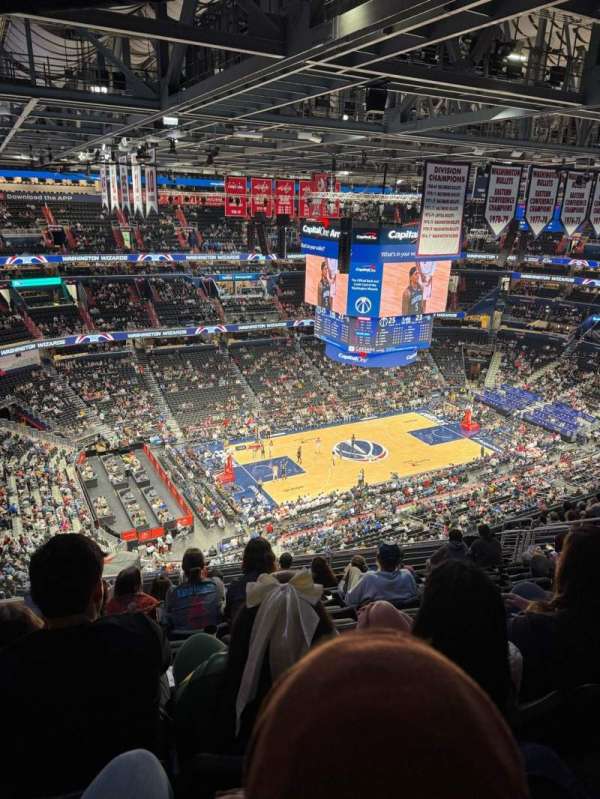 Capital One Arena, section: 431, row: O, seat: 5