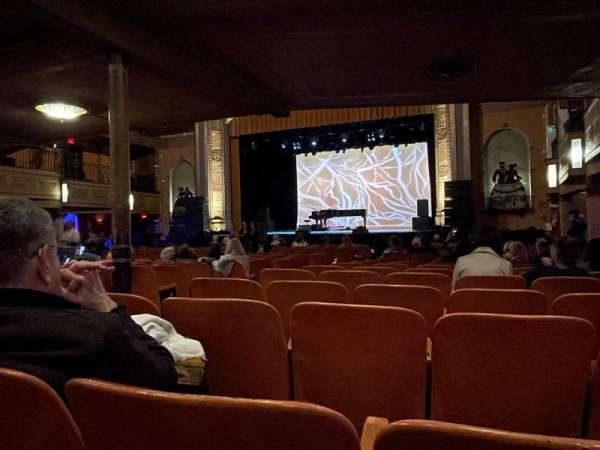 Tarrytown Music Hall, section: Orchestra R, row: P, seat: 8