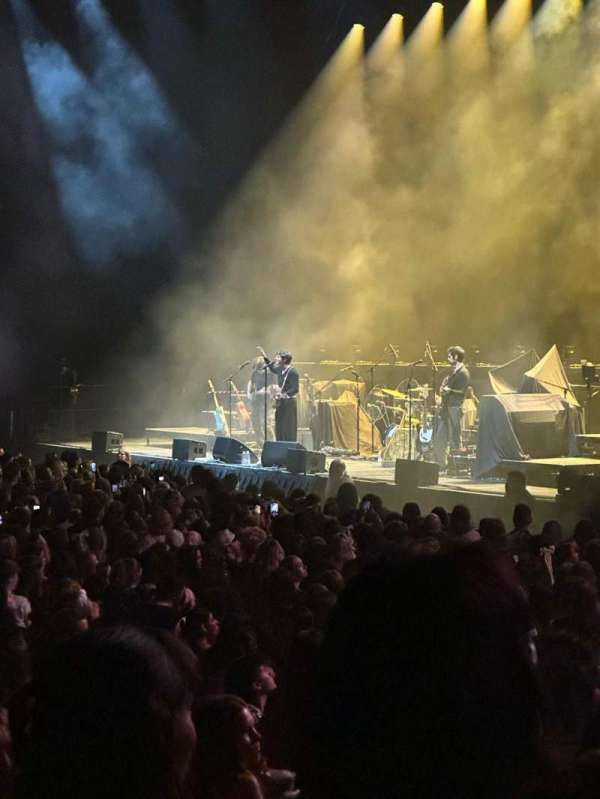 Theater Of The Clouds at the Moda Center, section: 121, row: F, seat: 1