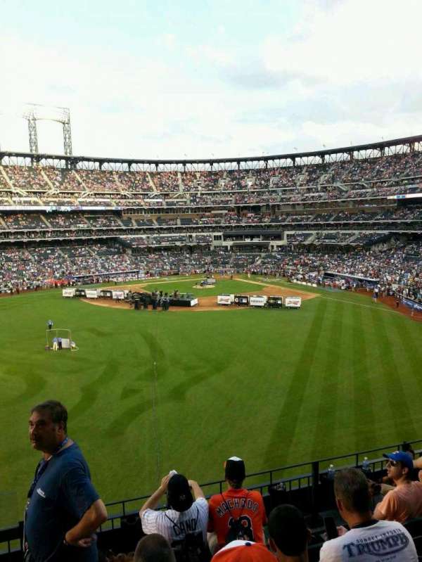 Citi Field, section: 536, row: 3, seat: 17
