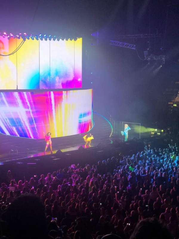 AO Arena, section: 103, row: R, seat: 16
