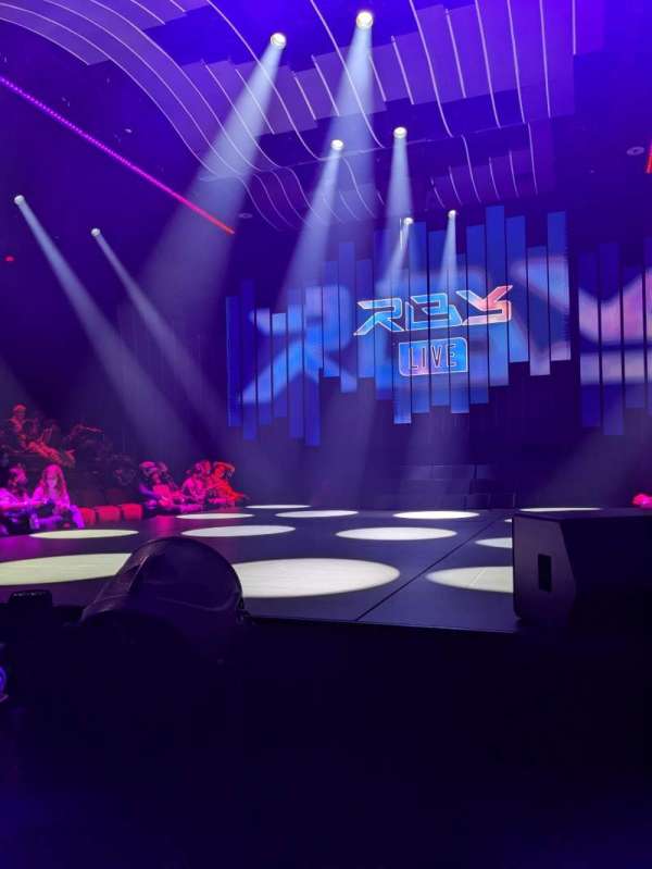 Circle in the Square Theatre, section: Orchestra 300, row: CC, seat: 312