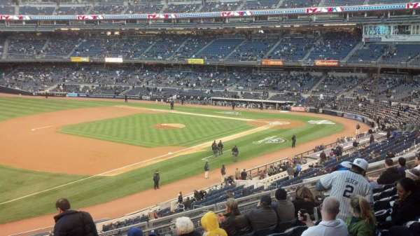 Yankee Stadium, section: 228, row: 9, seat: 1
