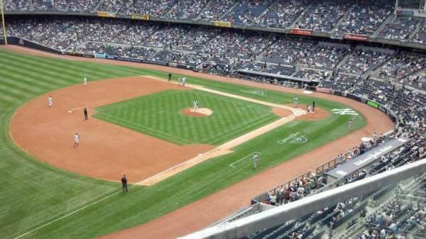 Yankee Stadium, section: 328, row: 1, seat: 24