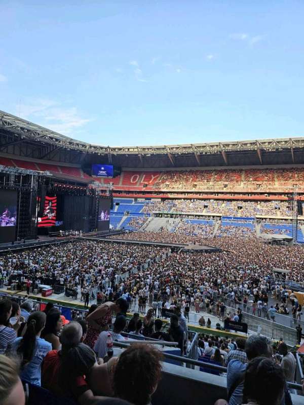 Parc Olympique Lyonnais, section: 113, row: 28, seat: 194