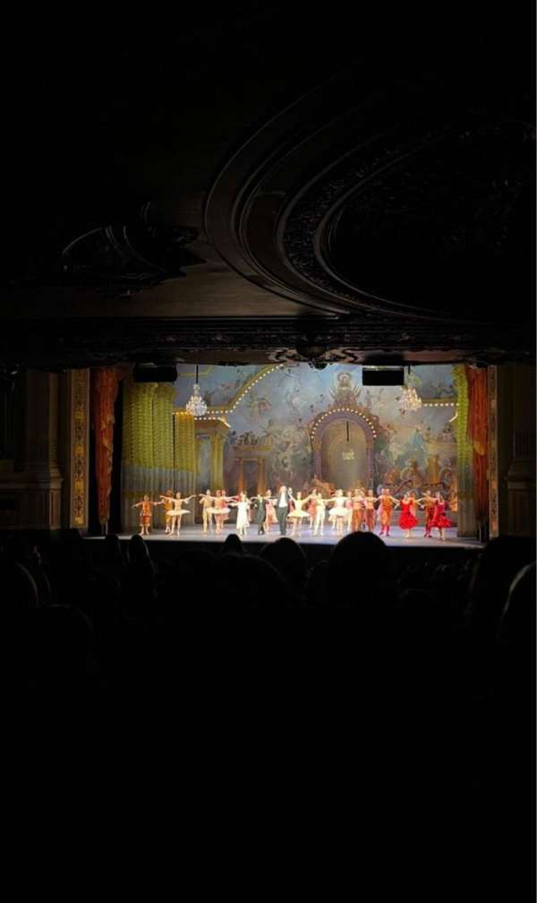 Citizens Bank Opera House, section: Orchestra RC, row: X, seat: 16
