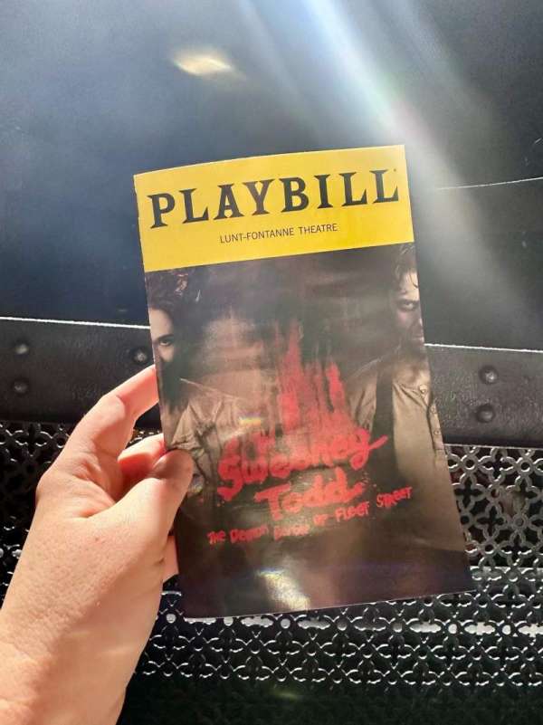 Lunt-Fontanne Theatre, section: Orchestra C, row: A, seat: 107