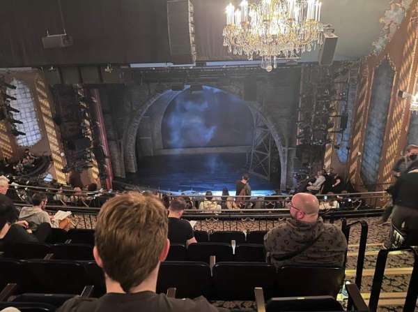 Lunt-Fontanne Theatre, section: Middle Mezzanine RC, row: F, seat: 128