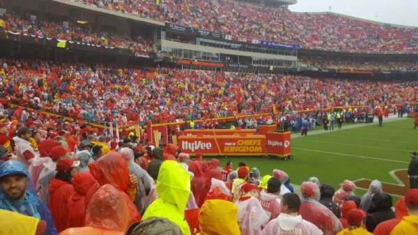 Arrowhead Stadium, section: 110, row: 9, seat: 27