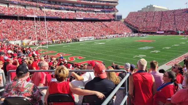 Memorial Stadium, Lincoln, section: 33, row: 21, seat: 18-20