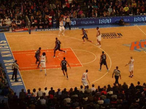 Madison Square Garden, section: 222, row: 18, seat: 18