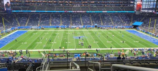 Ford Field, section: 330, row: 8, seat: 26