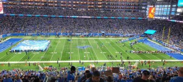 Ford Field, section: 330, row: 8, seat: 26