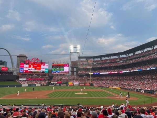 Busch Stadium, section: 155, row: 15, seat: 7