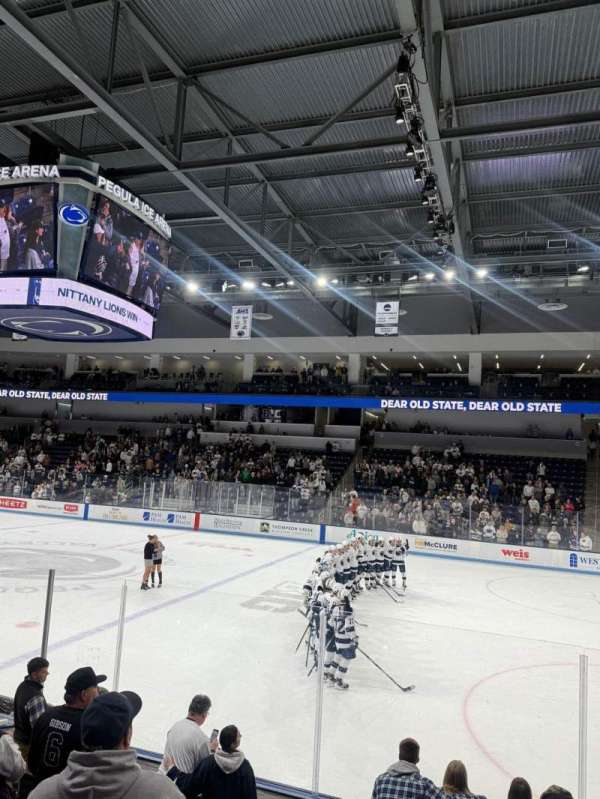 Pegula Ice Arena, section: 109, row: H